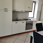 Διαμέρισμα House By The Arona