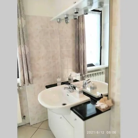 House By The * Arona