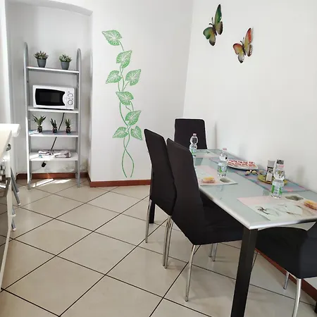 Apartamento House By The