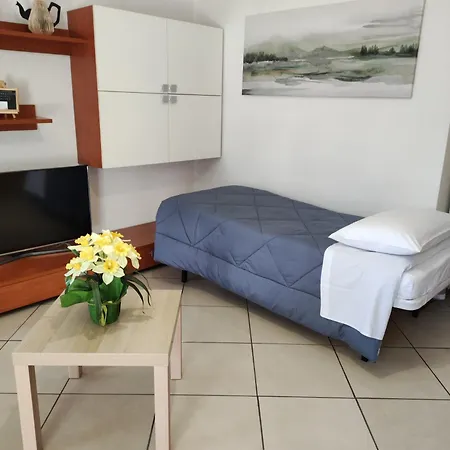 House By The Apartamento