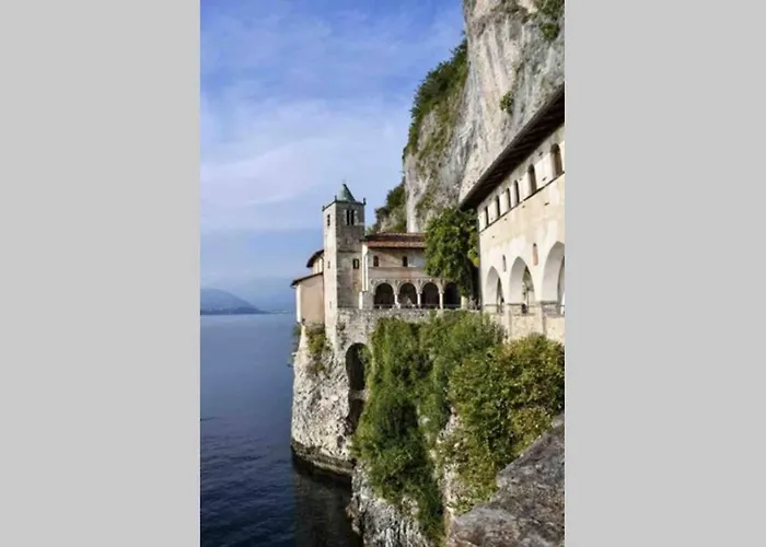 House By The Arona
